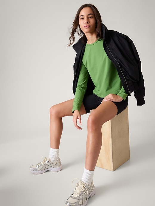 Image number 6 showing, Essential Top