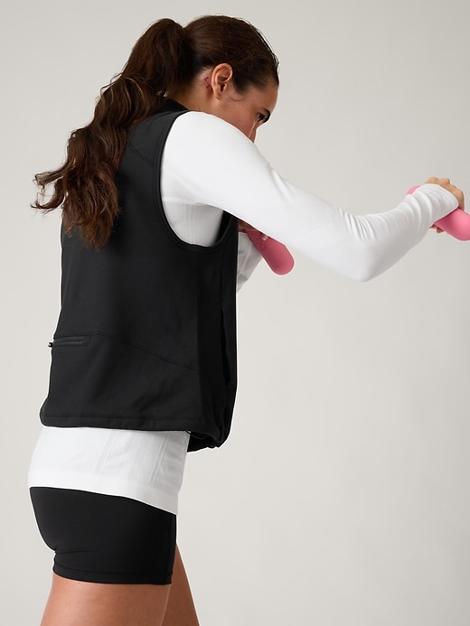 Image number 4 showing, Unstoppable Quarter Zip Vest