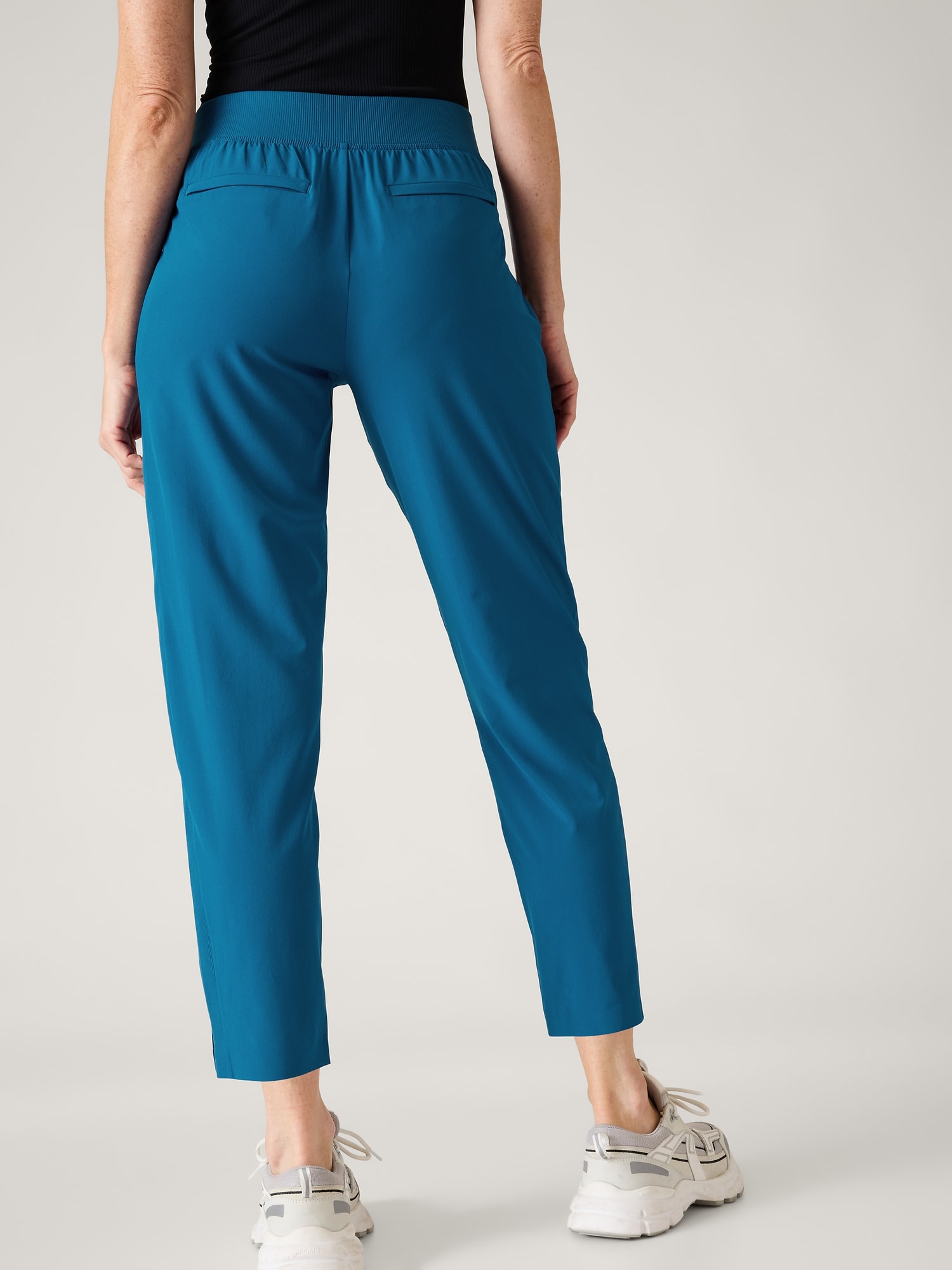 Athleta brooklyn plaid hot sale ankle pant