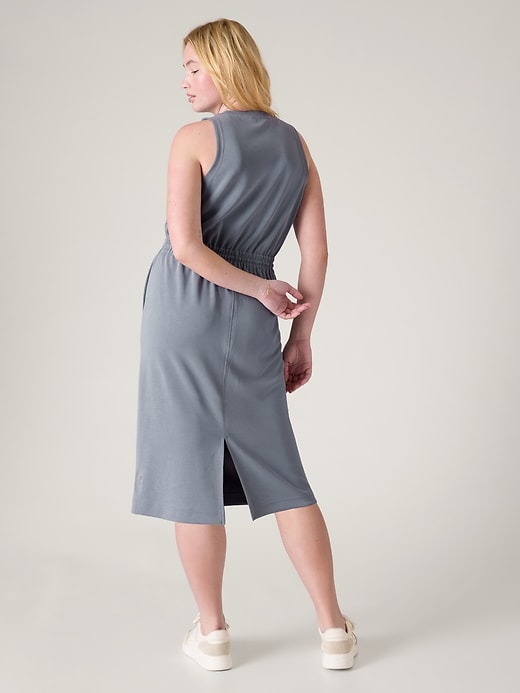 Image number 8 showing, Seasoft Midi Dress