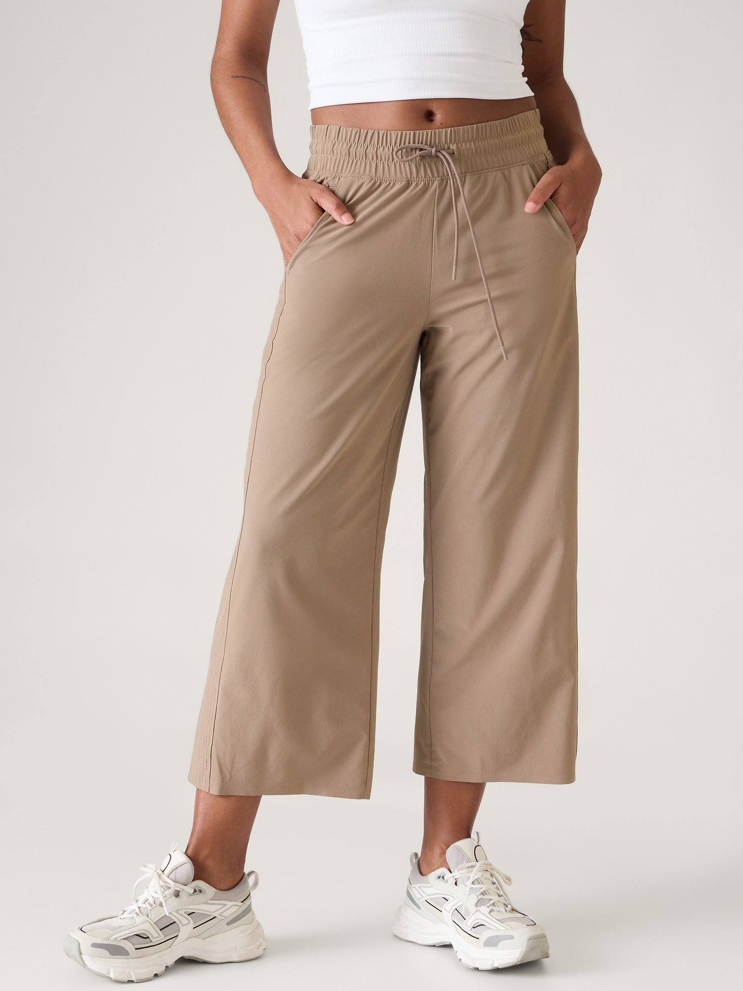 $118 ATHLETA - Black w/ White Stripes Meridian Wide Leg Pants - Women's  Small 🔥
