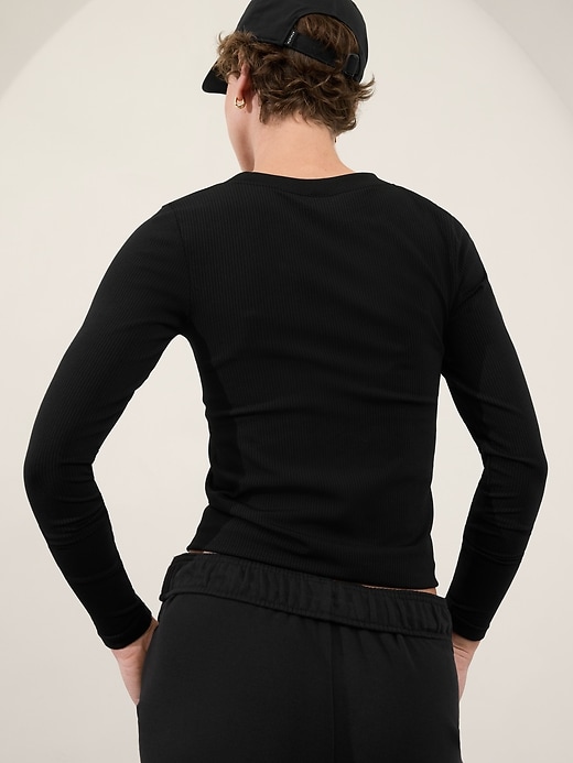 Image number 2 showing, Renew Seamless Crewneck Top