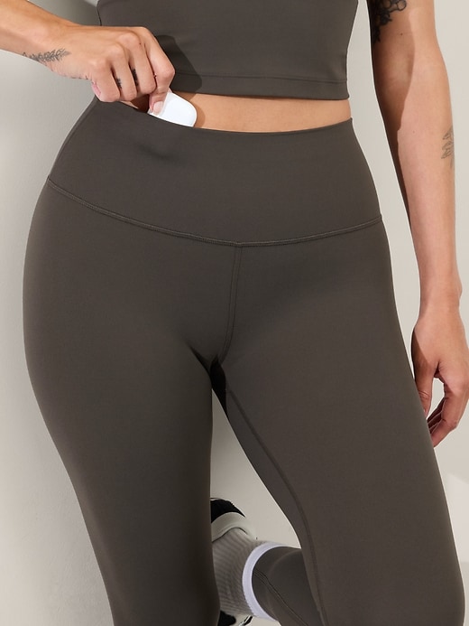 Image number 6 showing, Transcend High Rise 7/8 Legging