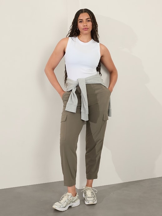 L'image numéro 6 présente Pantalon de jogging cargo à taille haute Brooklyn Heights