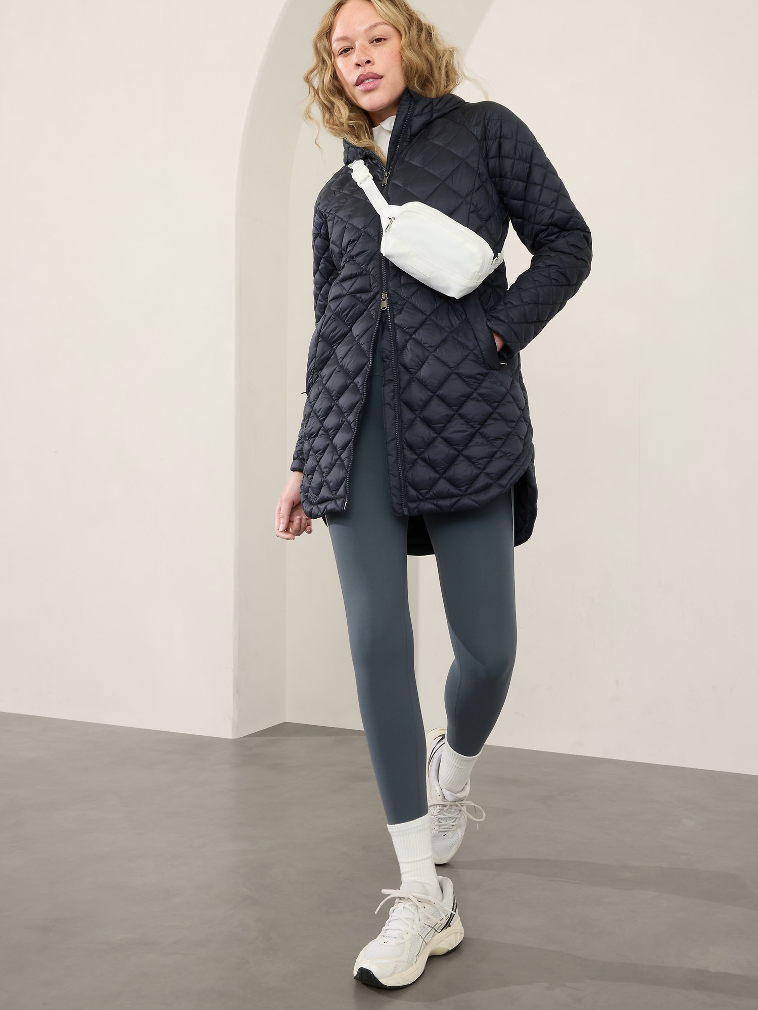 Whisper Featherless Puffer Parka - Blue