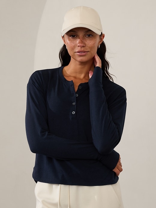 Image number 1 showing, Canyon Henley Top