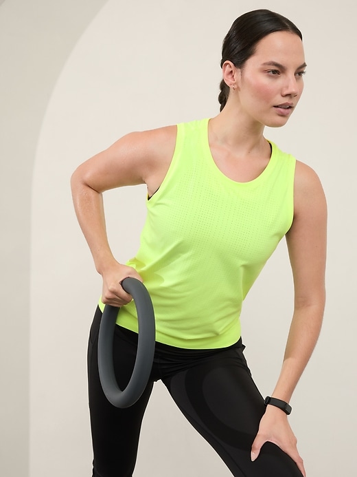 Image number 6 showing, In Motion Seamless Tank