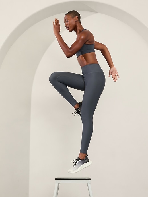 L'image numéro 2 présente Legging à taille haute Interval