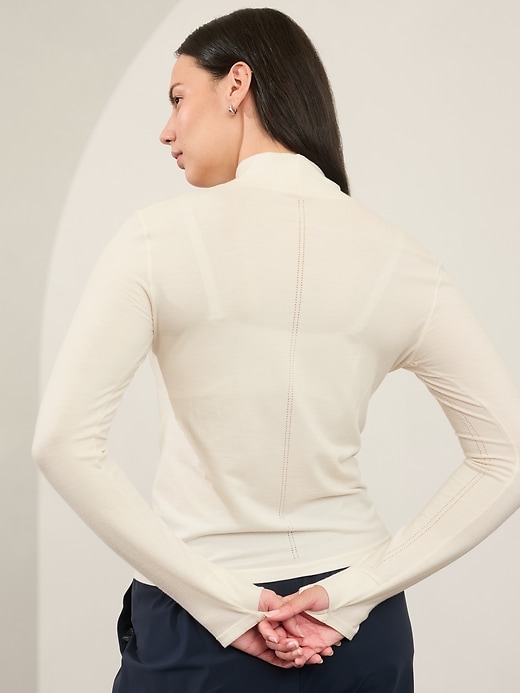 Image number 8 showing, Ascent Seamless Turtleneck