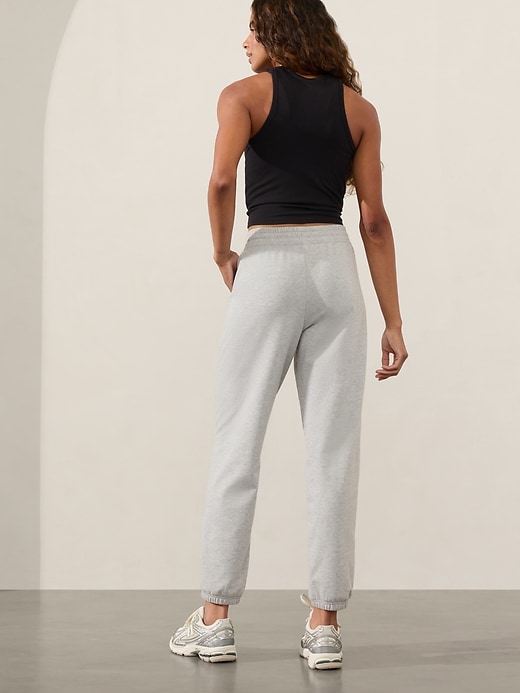 L'image numéro 3 présente Pantalon de jogging à taille moyenne Retroterry