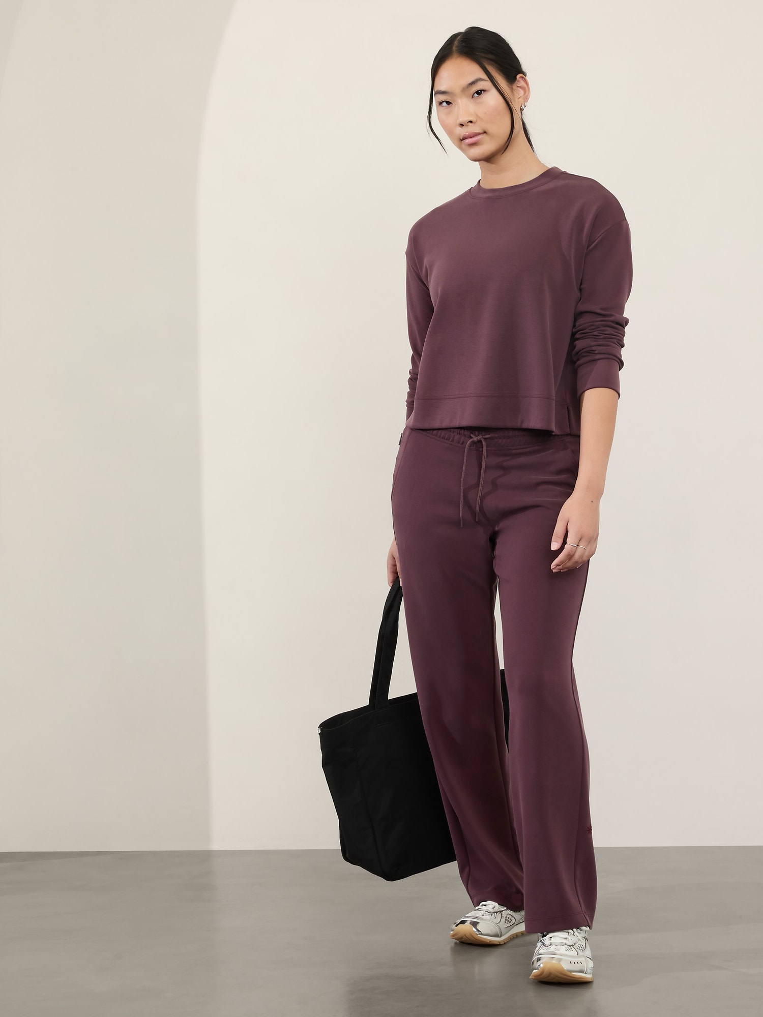 Seasoft Mid Rise Straight Pant