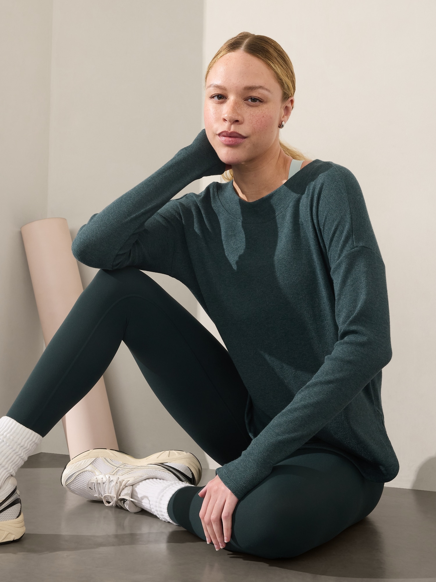 Presence Sweatshirt - Green