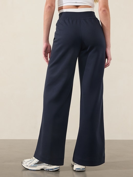 Image number 3 showing, Allure High Rise Pant