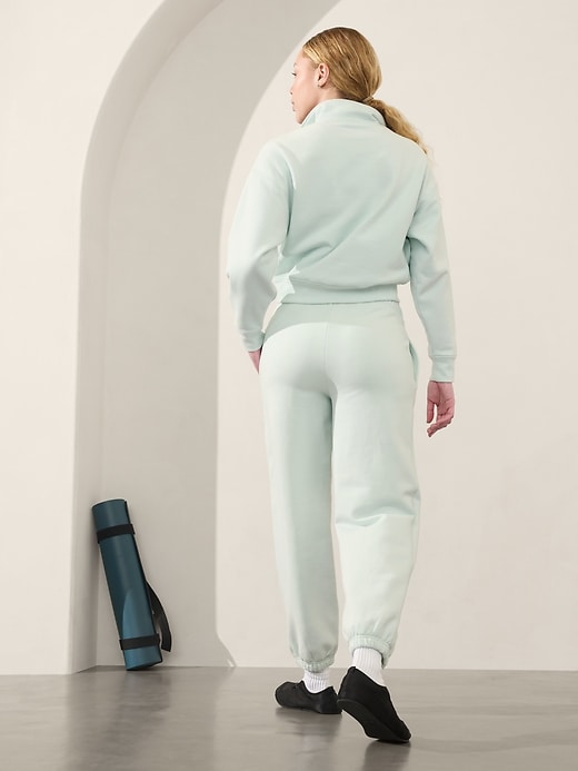 L'image numéro 3 présente Pantalon de jogging en molleton à taille haute Forever