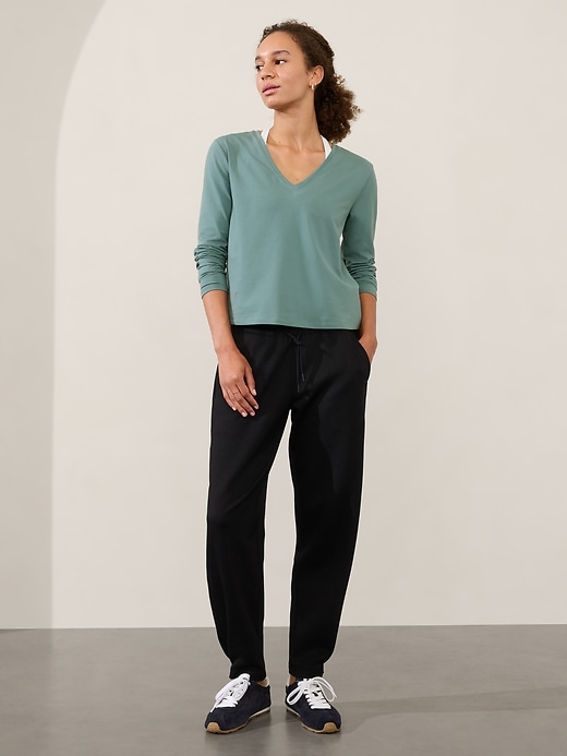 Image number 7 showing, Essential V-Neck Top