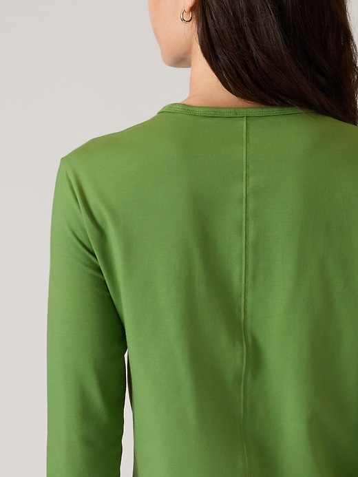 Image number 2 showing, Essential Top