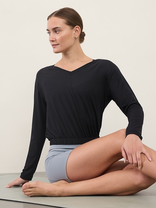 Image number 1 showing, With Ease Bubble Hem Top