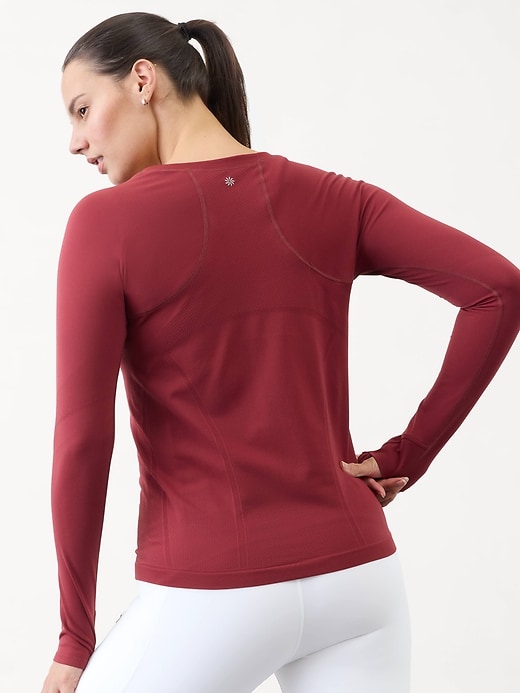 Image number 3 showing, Momentum Seamless Top