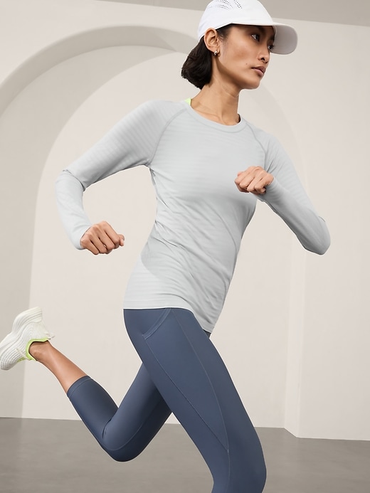 Image number 1 showing, Momentum Seamless Top