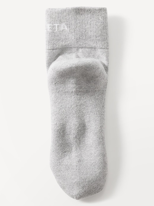 Image number 3 showing, Athleta Everyday Quarter Crew Sock 3-Pack