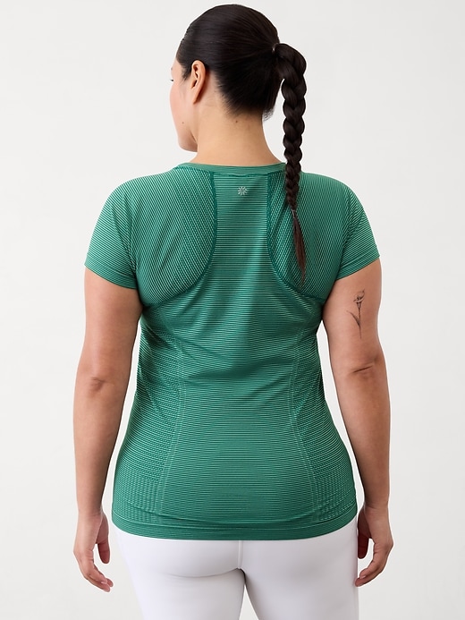 Image number 2 showing, Momentum Seamless Tee