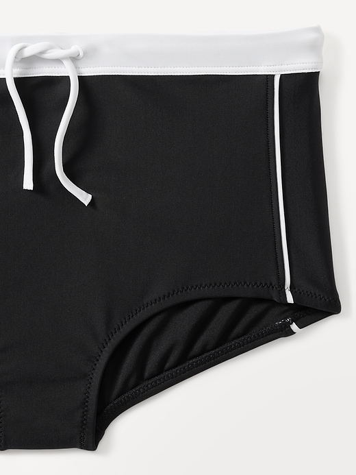 L'image numéro 3 présente Mini-short de baignade à taille haute Athleta Girl