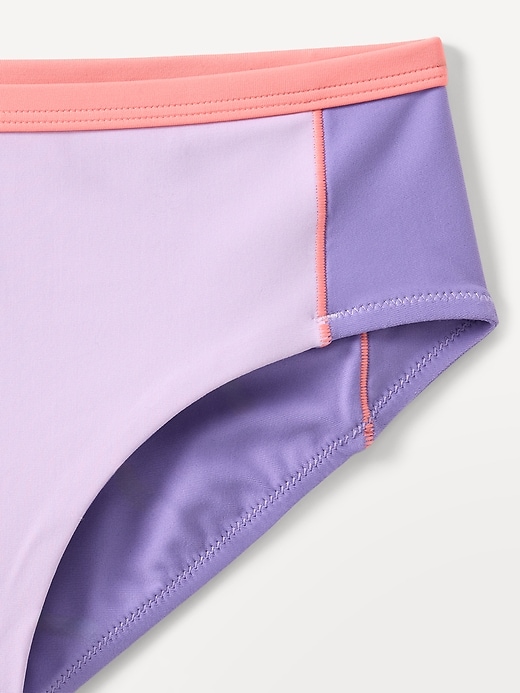 L'image numéro 4 présente Bas de maillot réversible à taille moyenne et couleurs contrastantes Athleta Girl