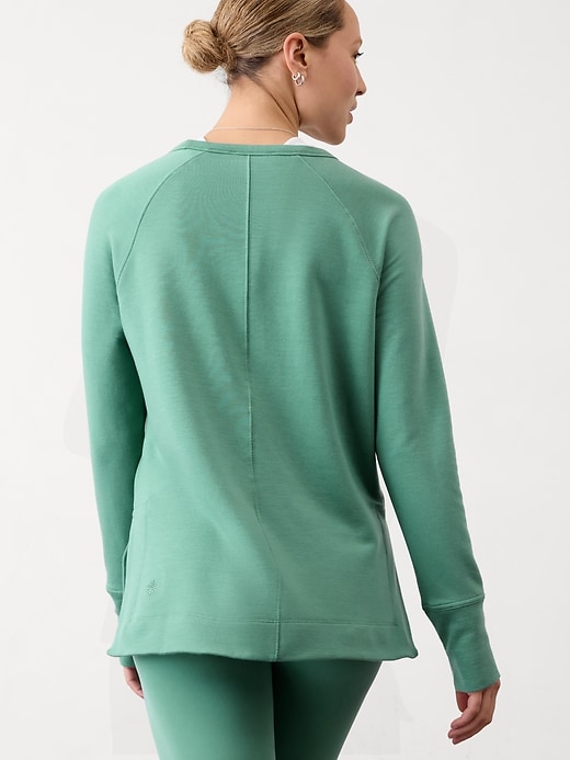 Image number 2 showing, Coaster Luxe Recover Sweatshirt