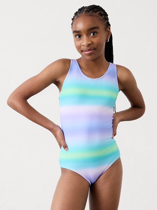 L'image numéro 1 présente Maillot une-pièce à encolure ronde Athleta Girl