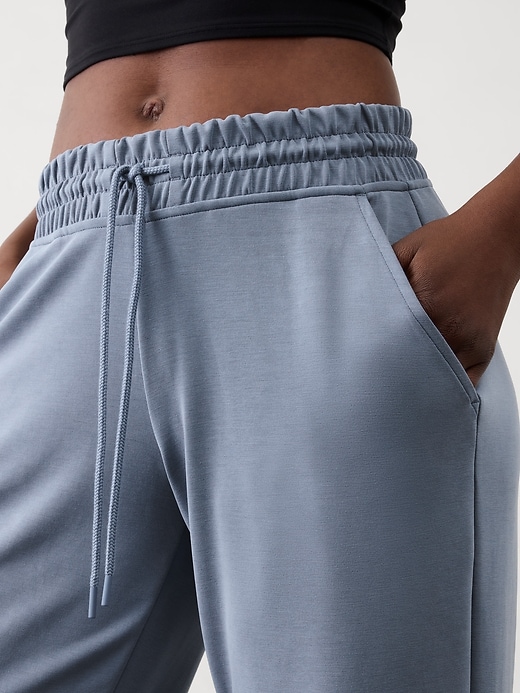 Image number 5 showing, Seasoft Mid Rise Straight Pant