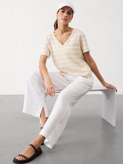 Image number 5 showing, Essential V-Neck Tee