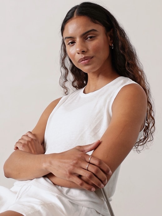 Image number 4 showing, Getaway Linen Blend Muscle Tank