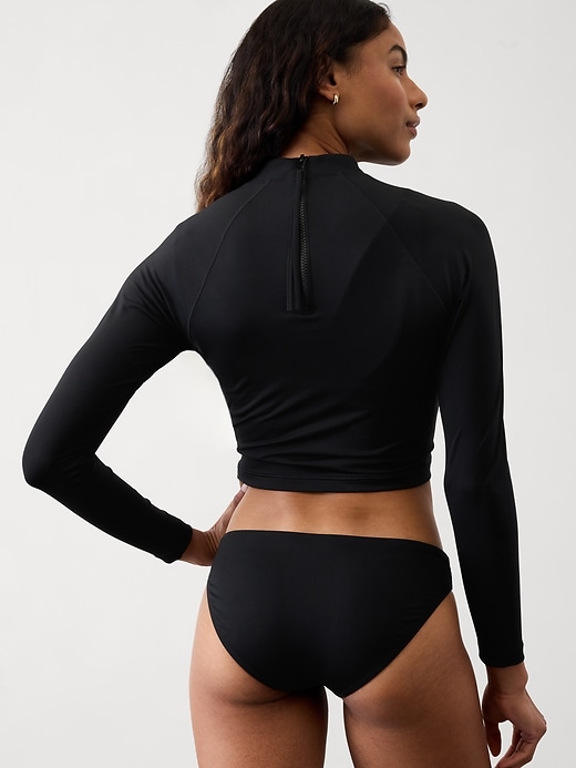 Image number 2 showing, North Point Crop Rashguard