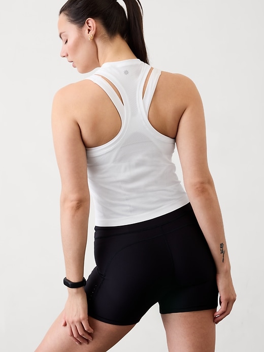 Image number 2 showing, Momentum Seamless High Neck Crop Tank