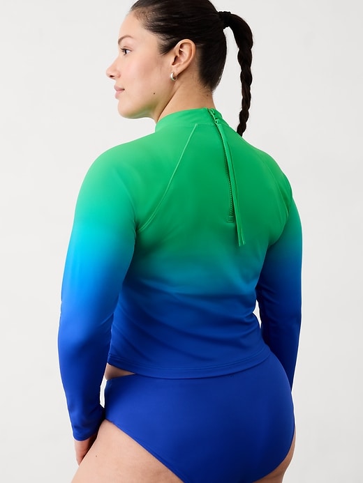 Image number 4 showing, North Point Crop Rashguard