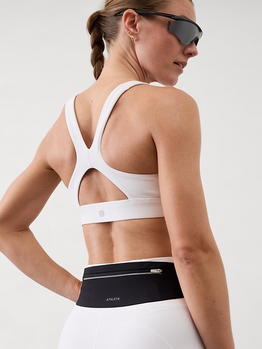 View large product image 1 of 4. Pacesetter Run Belt 2.0