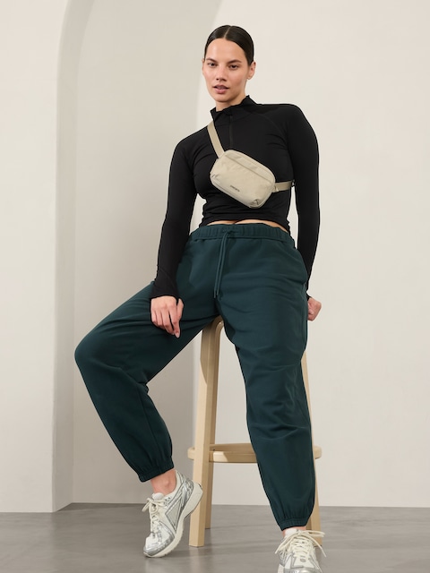 Forever Fleece High Rise Jogger - Green