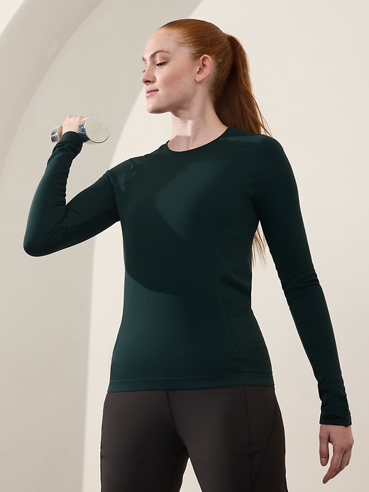 Image number 4 showing, Flurry Seamless Crewneck Top