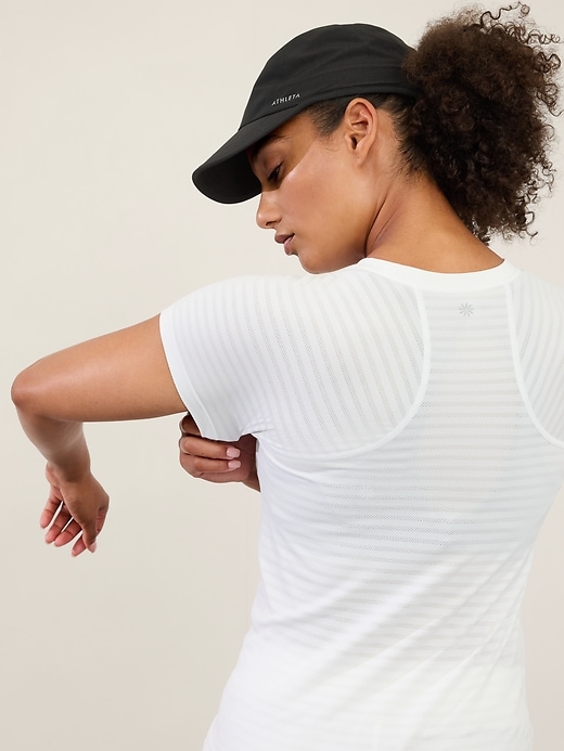 Image number 1 showing, Momentum Seamless Tee