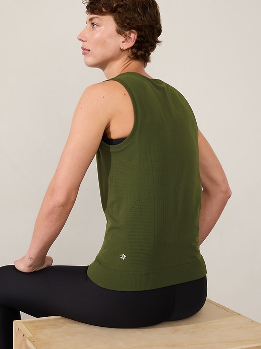 Image number 6 showing, In Motion Seamless Tank