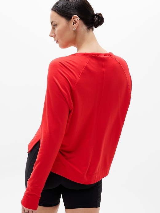 Image number 6 showing, Coaster Luxe Recover High Hip Sweatshirt