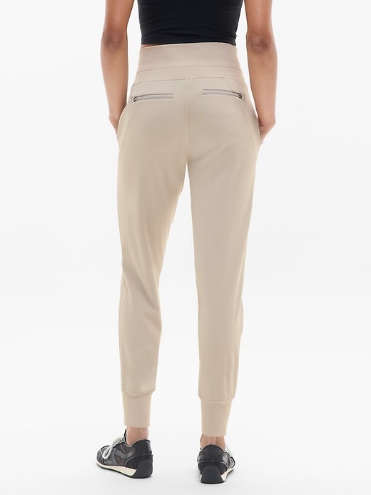Image number 3 showing, Venice High Rise Jogger