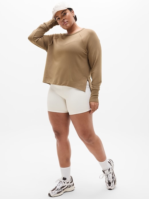 Image number 5 showing, Coaster Luxe Recover High Hip Sweatshirt