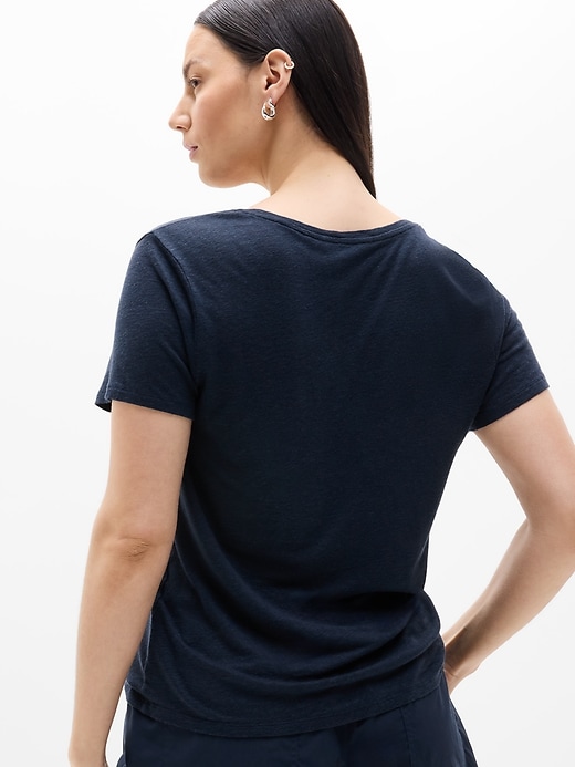 Image number 5 showing, Getaway Linen Blend V-Neck Tee