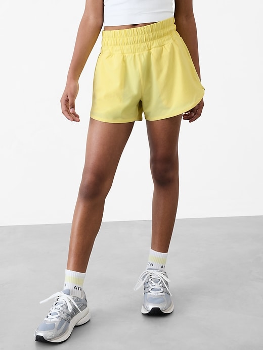 Image number 3 showing, Athleta Girl Run Free 2.5" Short