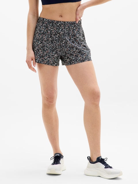 Weekender Mid Rise 3" Run Short