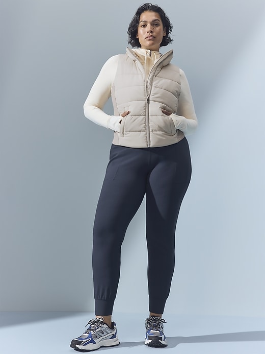 Image number 6 showing, Salutation High Rise Jogger