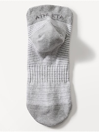 L'image numéro 2 présente Socquettes de tous les jours Athleta Girl (paquet de 3)