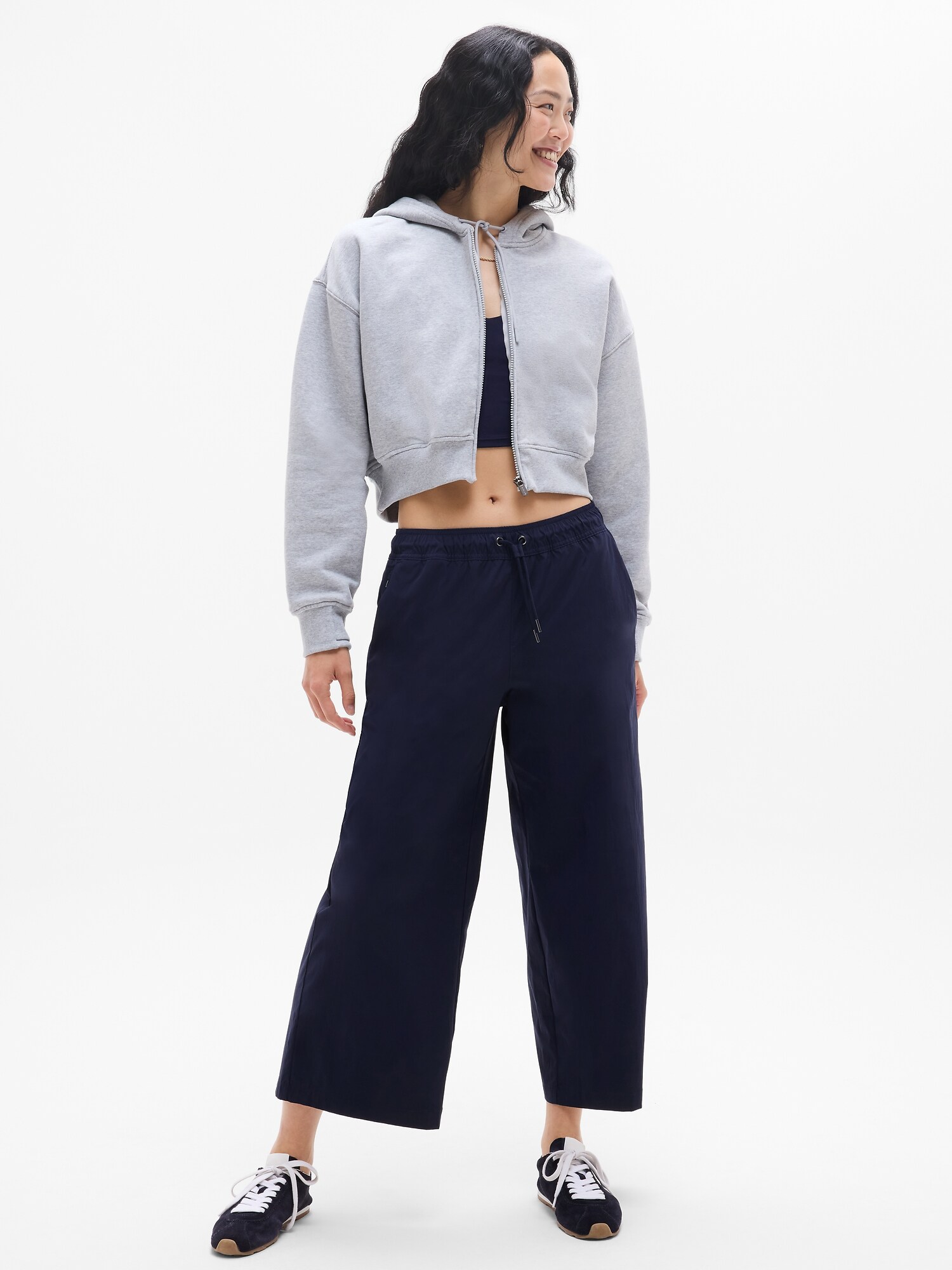 Midday Mid Rise Crop Poplin Pant | Athleta