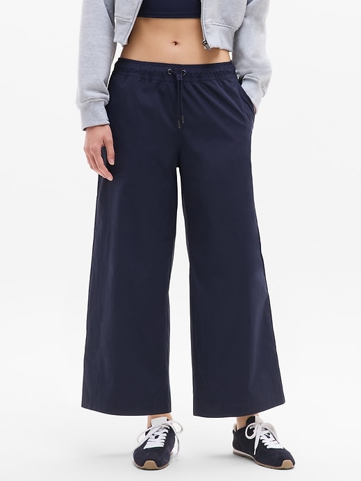 Image number 2 showing, Midday Mid Rise Crop Poplin Pant